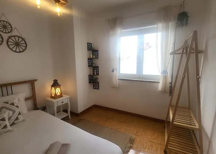 Semesterbostad Spring Water House Olho Marinho