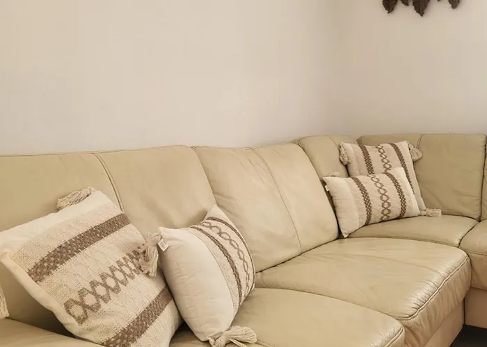 Spring Water House Semesterbostad